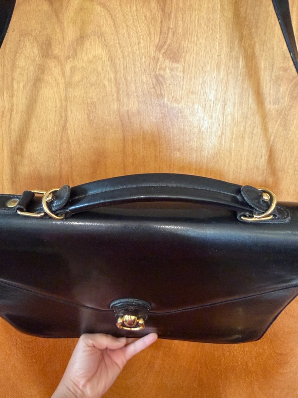 Vintage Paolo Masi Black Leather Briefcase with Gold Hardware - Picture 4 of 16